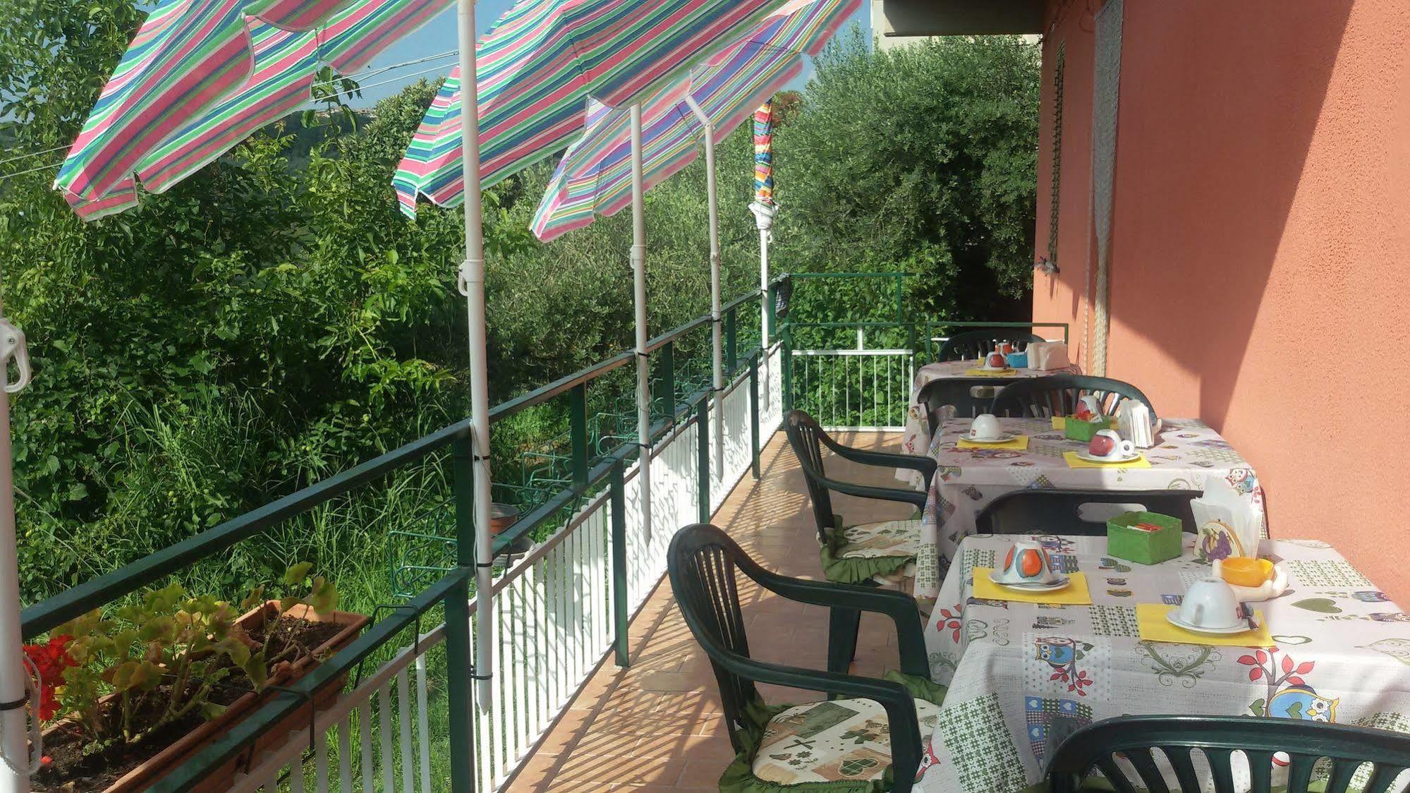 B&B Santa Lucia Silvi Paese Luaran gambar